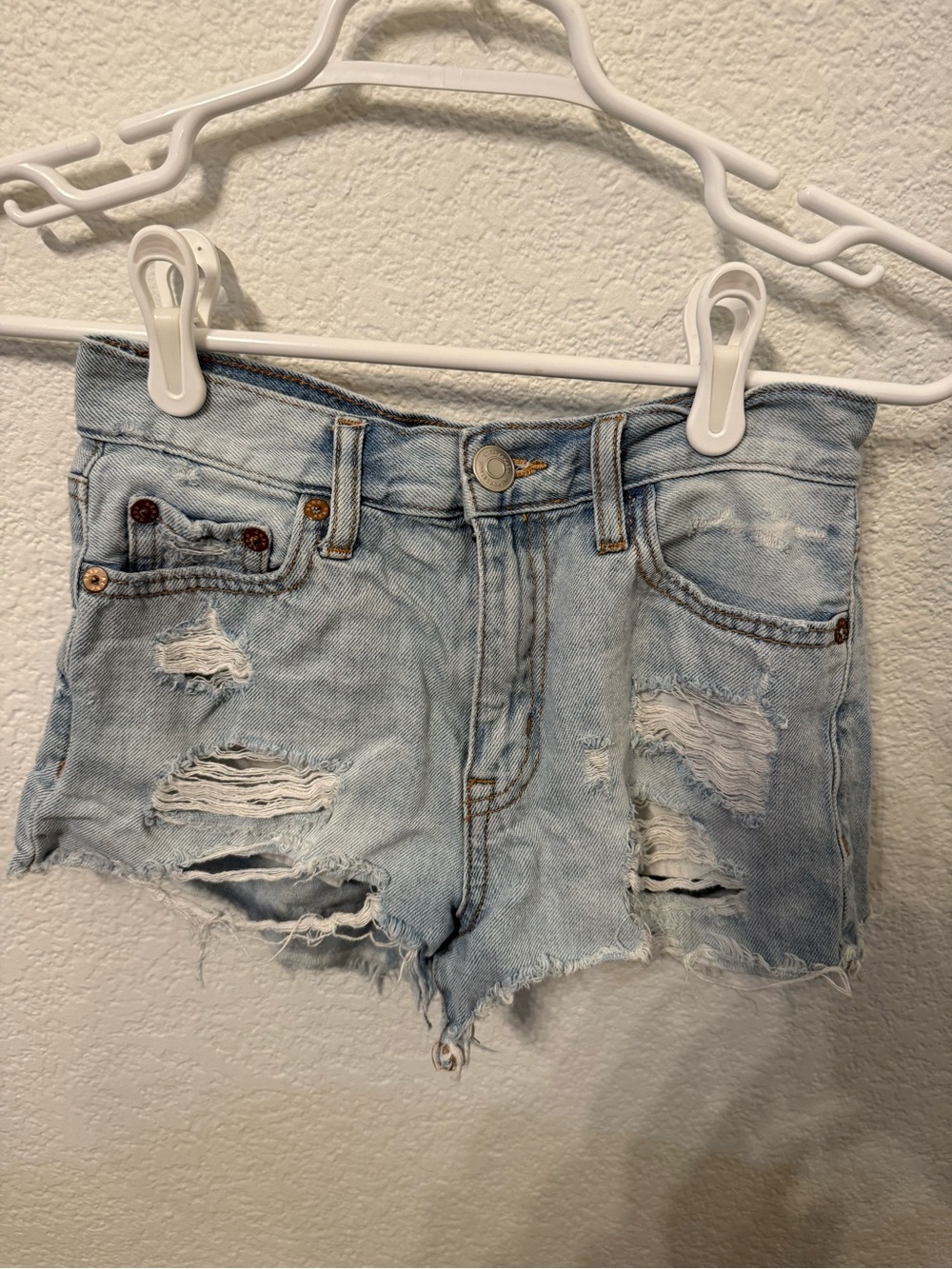 Aéropostale Vintage High Rise Shorty Denim Shorts Women’s 000 Distressed